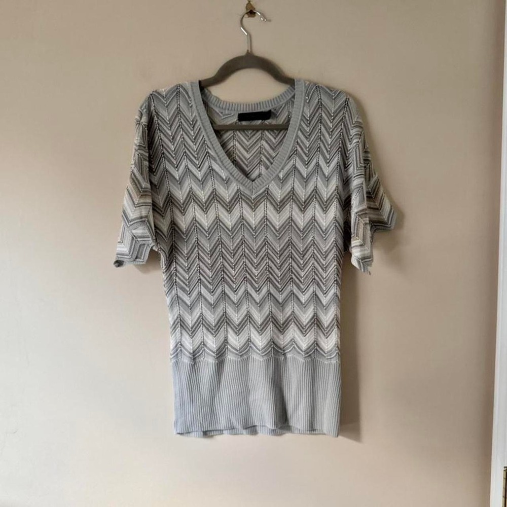 Y2K‎ The Limited Chevron Sweater silver blue grey white stripe